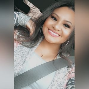 Meet your Posher, Alba